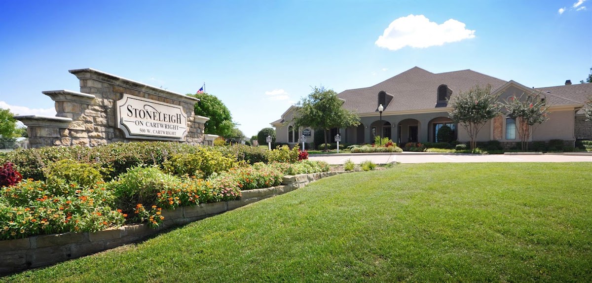 Stoneleigh on Cartwright apartments in Mesquite, TX