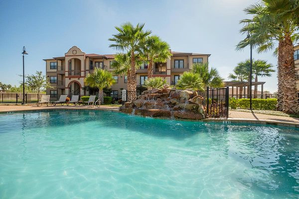 Villages at Sugar Rd apartments in Edinburg, TX