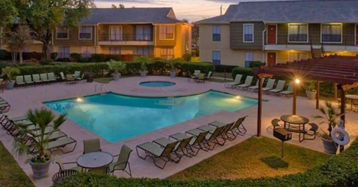 The Redford apartments in Houston, TX