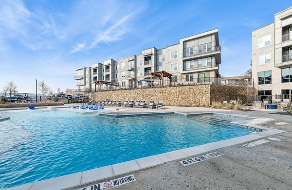 One90 Frankford apartments in Dallas, TX
