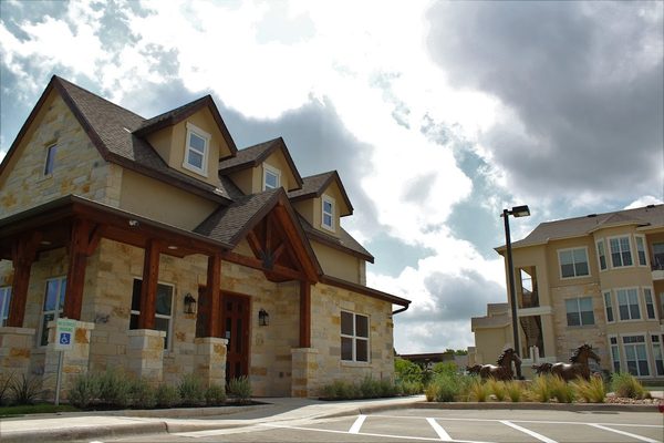 Riverhorse Ranch 2 Apartments apartments in Pflugerville, TX