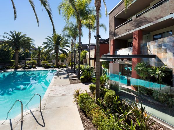 Avalon Burbank apartments in Burbank, CA