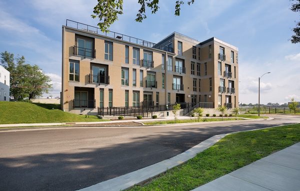 Union at the Grove apartments