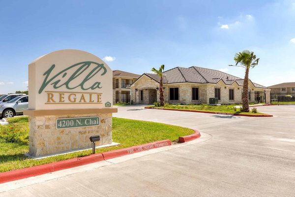 Villa Regale apartments in Mcallen, TX