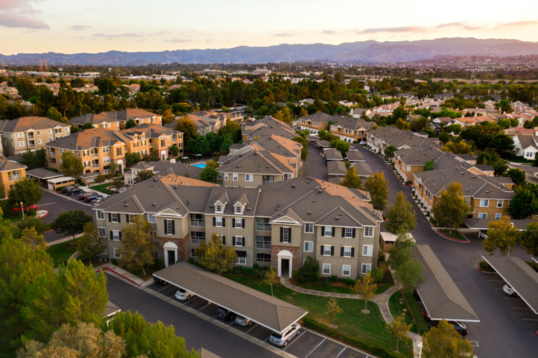 Bridgeport Coast Apartments apartments in Santa Clarita, CA