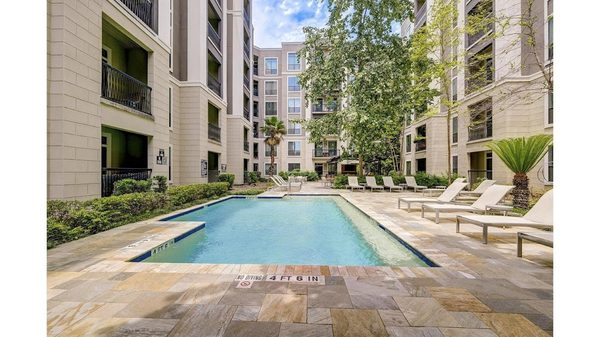 2900 West Dallas apartments in Houston TX