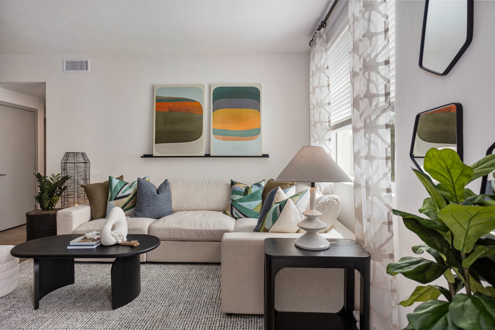 Alta Westwind apartments in Fontana, CA