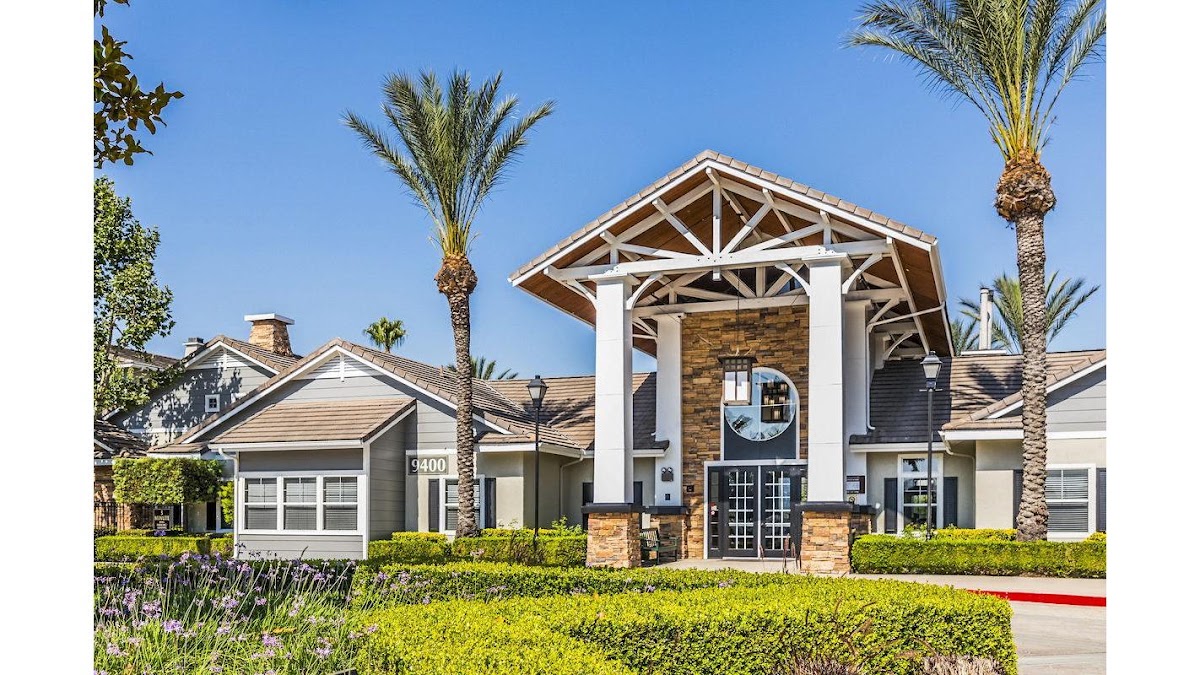 Elate Rancho Cucamonga apartments in Rancho Cucamonga, CA