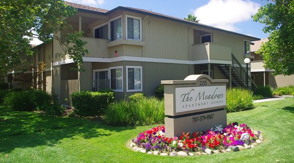 The Meadows apartments in Santa Rosa, CA