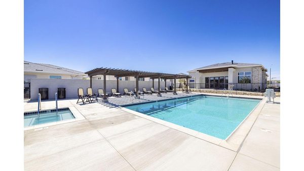 Vello Valley apartments in Lancaster, CA