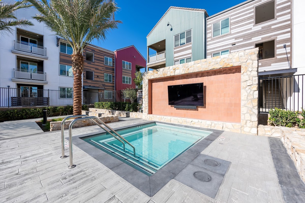 Norco Valley Square apartments in Norco, CA