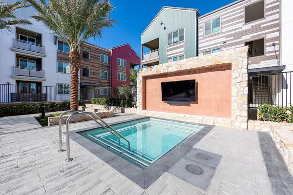 Norco Valley Square apartments in Norco, CA