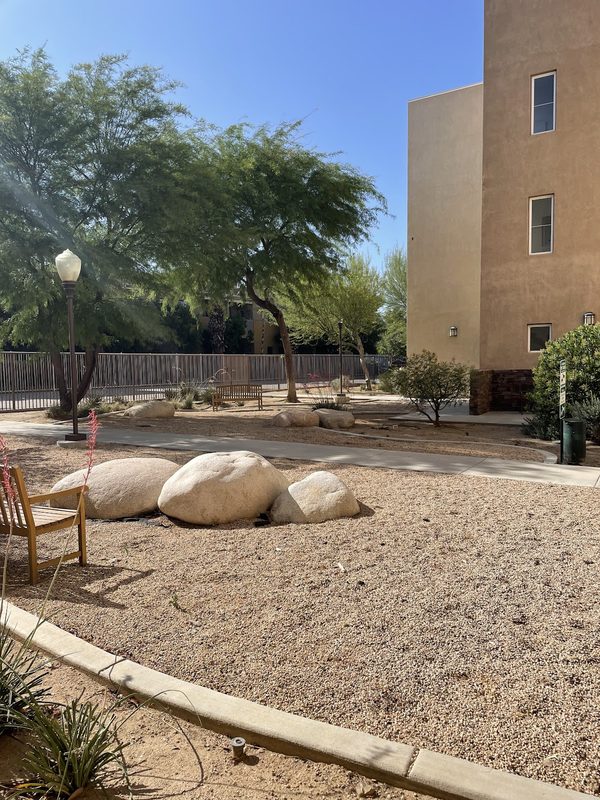 Palo Verde Terrace apartments in Palmdale, CA