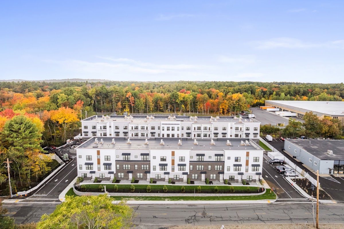 Lume Luxury Apartments and Townhomes apartments in Wilmington, MA