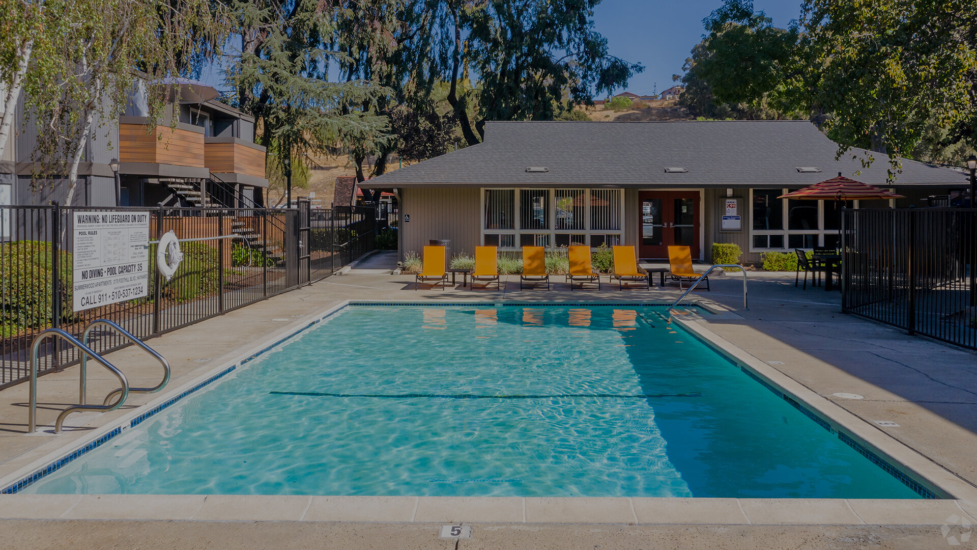 Summerwood apartments in Hayward, CA