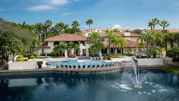 Camden Portofino Apartments apartments in Pembroke Pines, FL