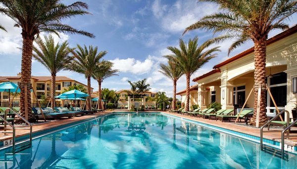 Avalon Coconut Creek apartments in Coconut Creek, FL