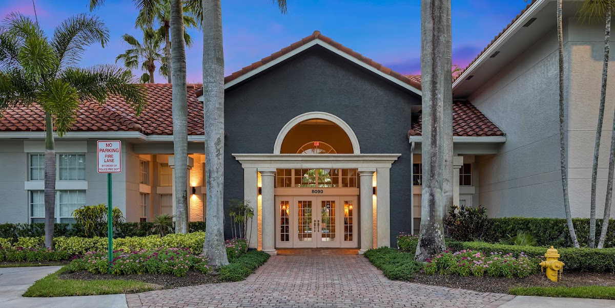 Coral Vista apartments in Tamarac, FL