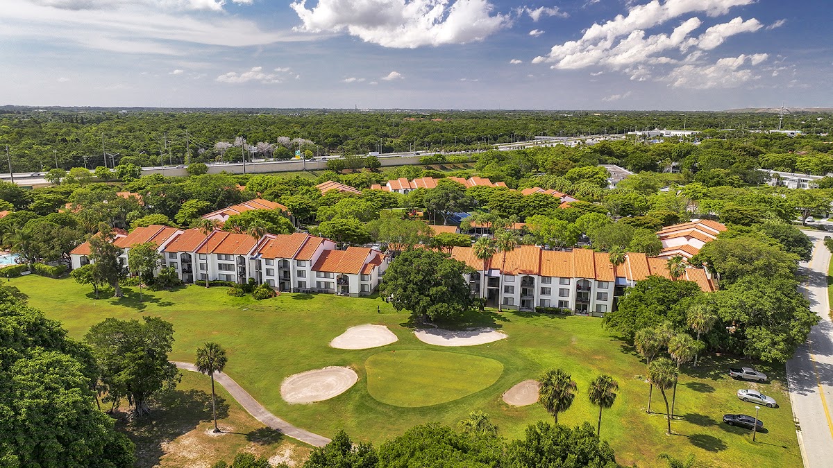 St. Andrews at Palm Aire Apartments apartments in Pompano Beach, FL