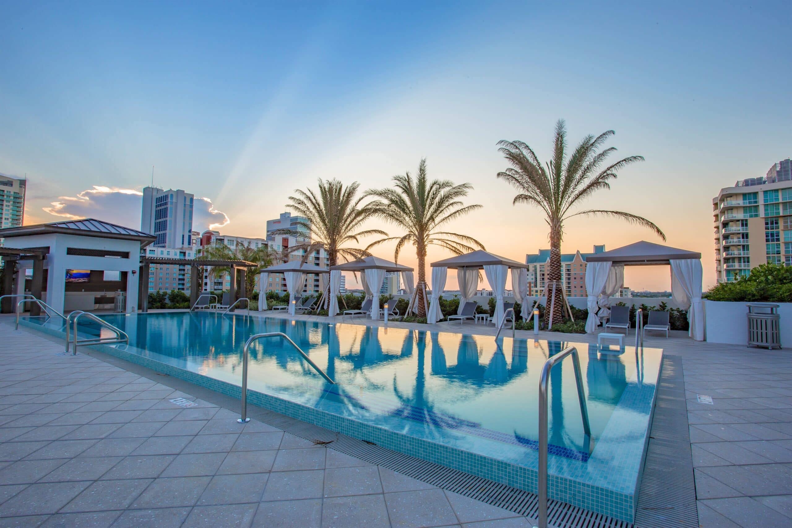 Amaray Las Olas by Windsor Apartments apartments in Fort Lauderdale, FL