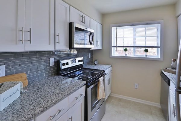 Elmwood Terrace Apartments & Townhomes apartments in Rochester, NY
