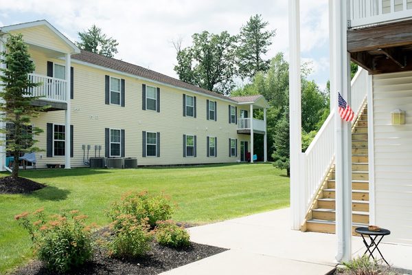 Forrest Pointe Apartments and Townhomes apartments in Albany, NY
