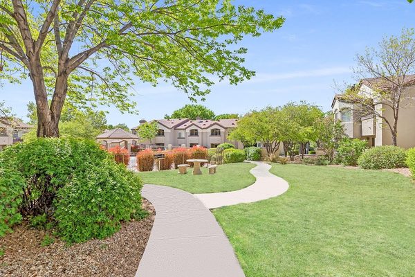 Altezza High Desert Apartments apartments