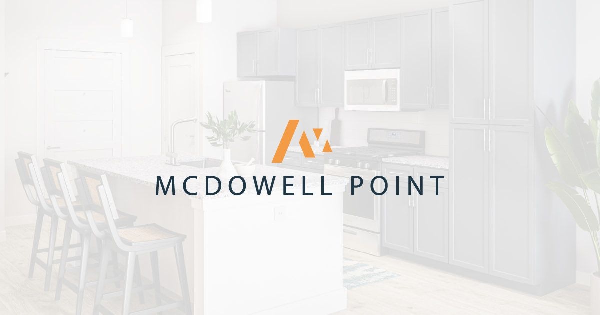 McDowell Point apartments in Naperville, IL