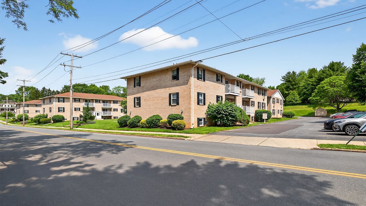 West End Village at Bethlehem apartments in Bethlehem, PA