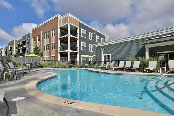 ELEMENT OAKWOOD APARTMENTS apartments in Dayton, OH