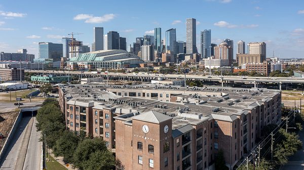 Canal Street Flats apartments in Houston TX