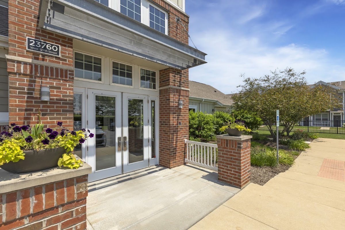 Enclave at 127th Apartments apartments in Plainfield, IL