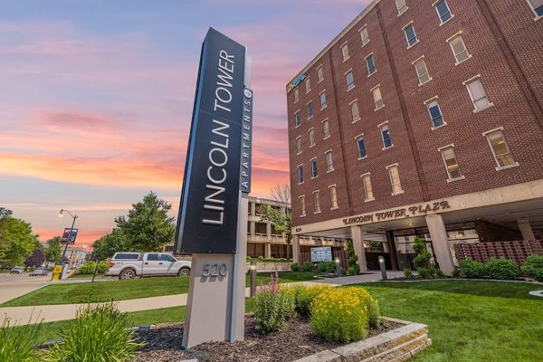 Lincoln Tower Apartments apartments in Springfield, IL