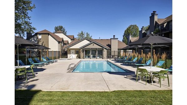 The Woodlands apartments in Vancouver, WA