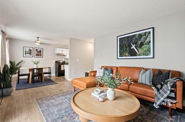 Irwin Park apartments in Kent, WA