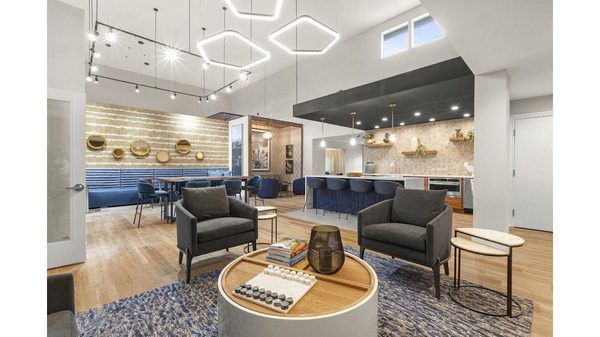 Avana Star Lake apartments in Federal Way, WA
