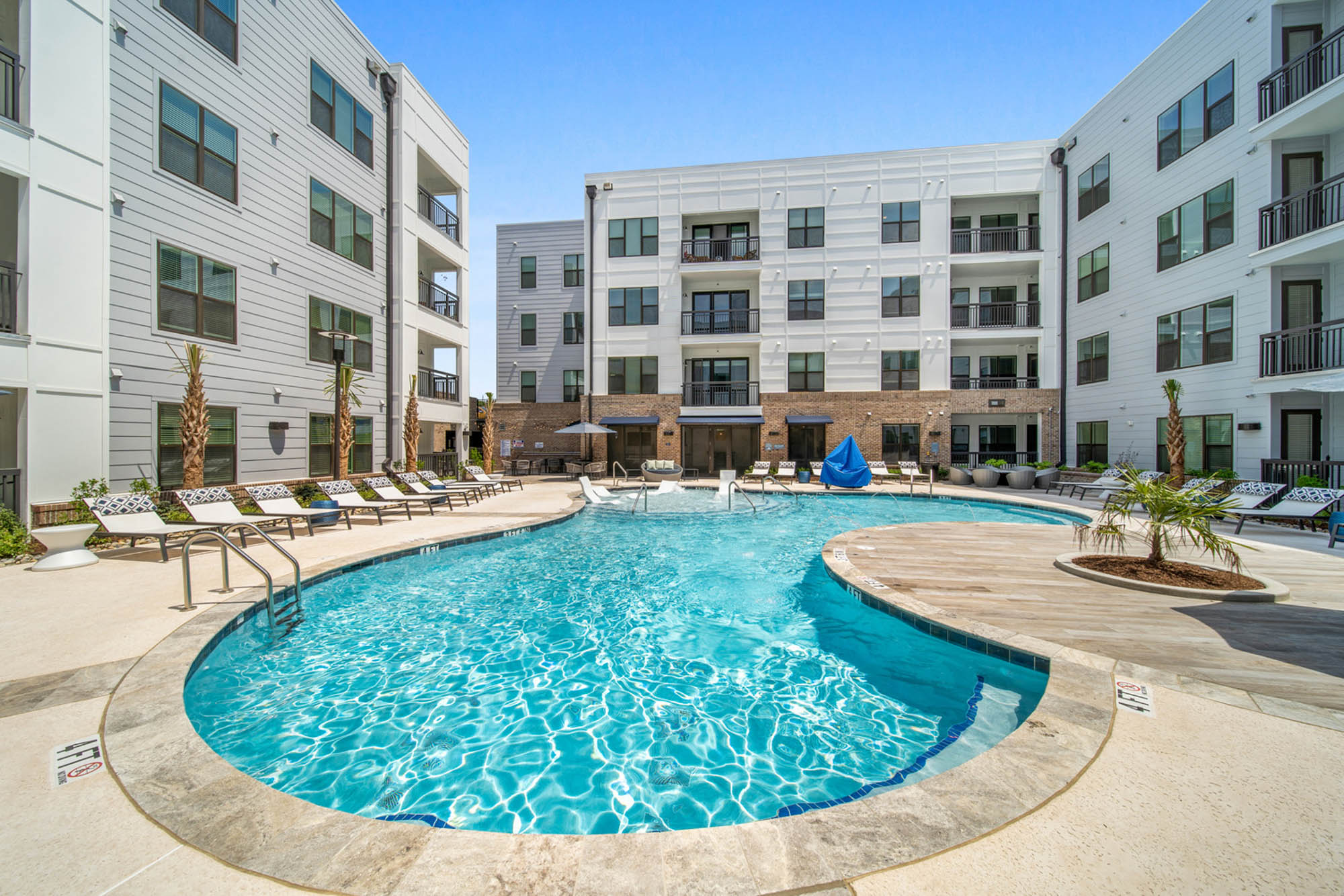 Flats on Front apartments in Wilmington, NC