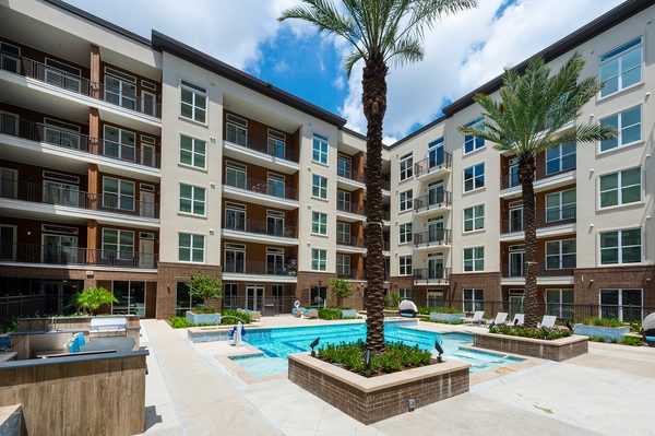 1711 Caroline Apartments apartments