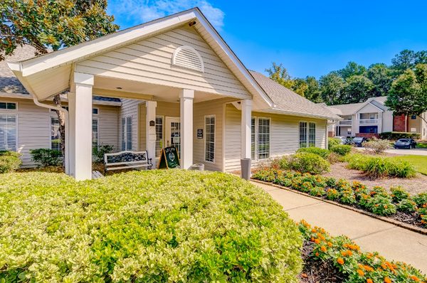 Rivoli Run Apartment Homes apartments in Macon, GA