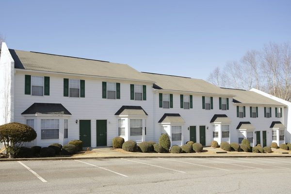 Joiner Management (Arbor Creek) apartments in Athens, GA