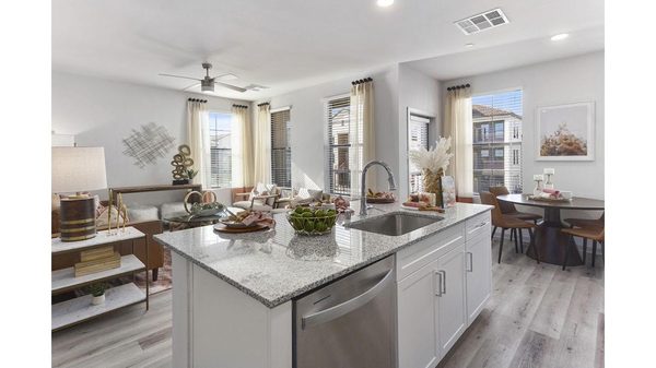 Alta Surprise apartments in Surprise, AZ