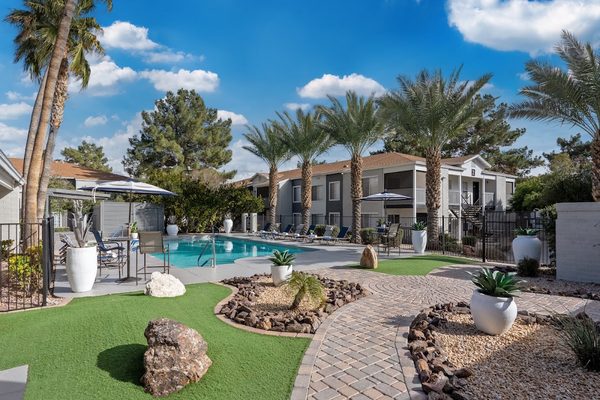 Promenade at Grand apartments in Surprise, AZ