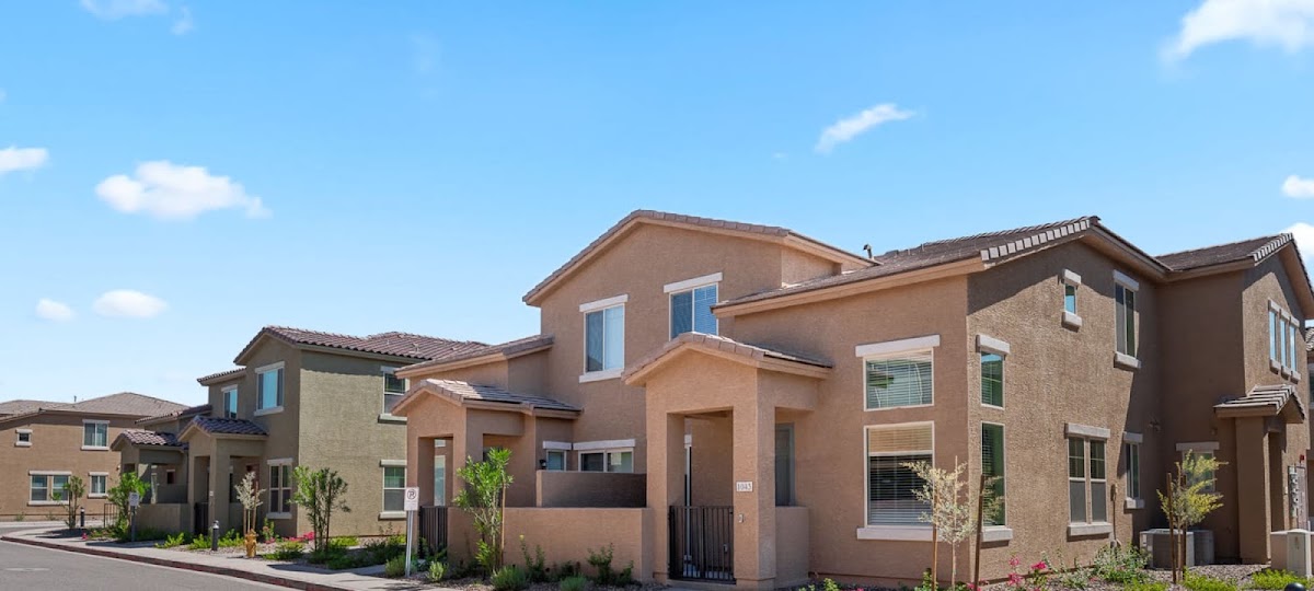 Sierra Verde Townhomes apartments in Surprise, AZ
