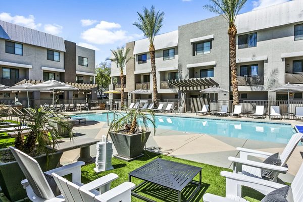 Zone Westgate apartments in Glendale, AZ
