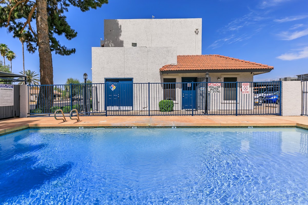 Rise Trailside apartments in Glendale, AZ