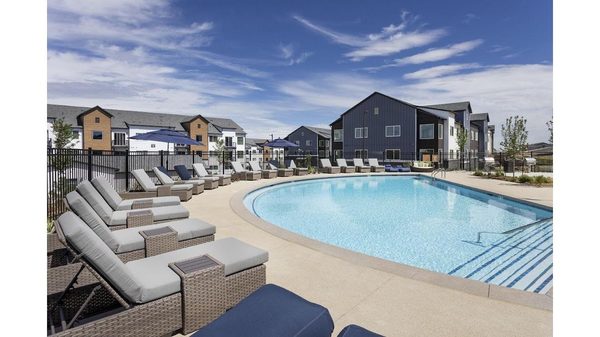 Broadstone Farm apartments in Thornton, CO