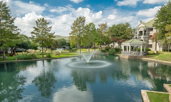 Lakeview at Parkside apartments in Farmers Branch, TX