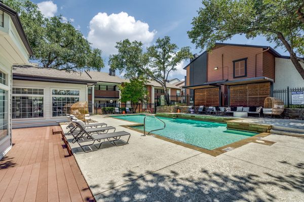 Evaline Apartments apartments in Dallas, TX