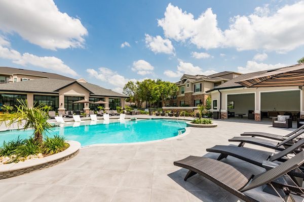 4230 Fairway Coyote Ridge apartments in Addison, TX