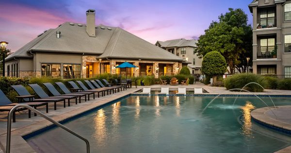 Stonebriar Pines Apartments apartments in Frisco, TX